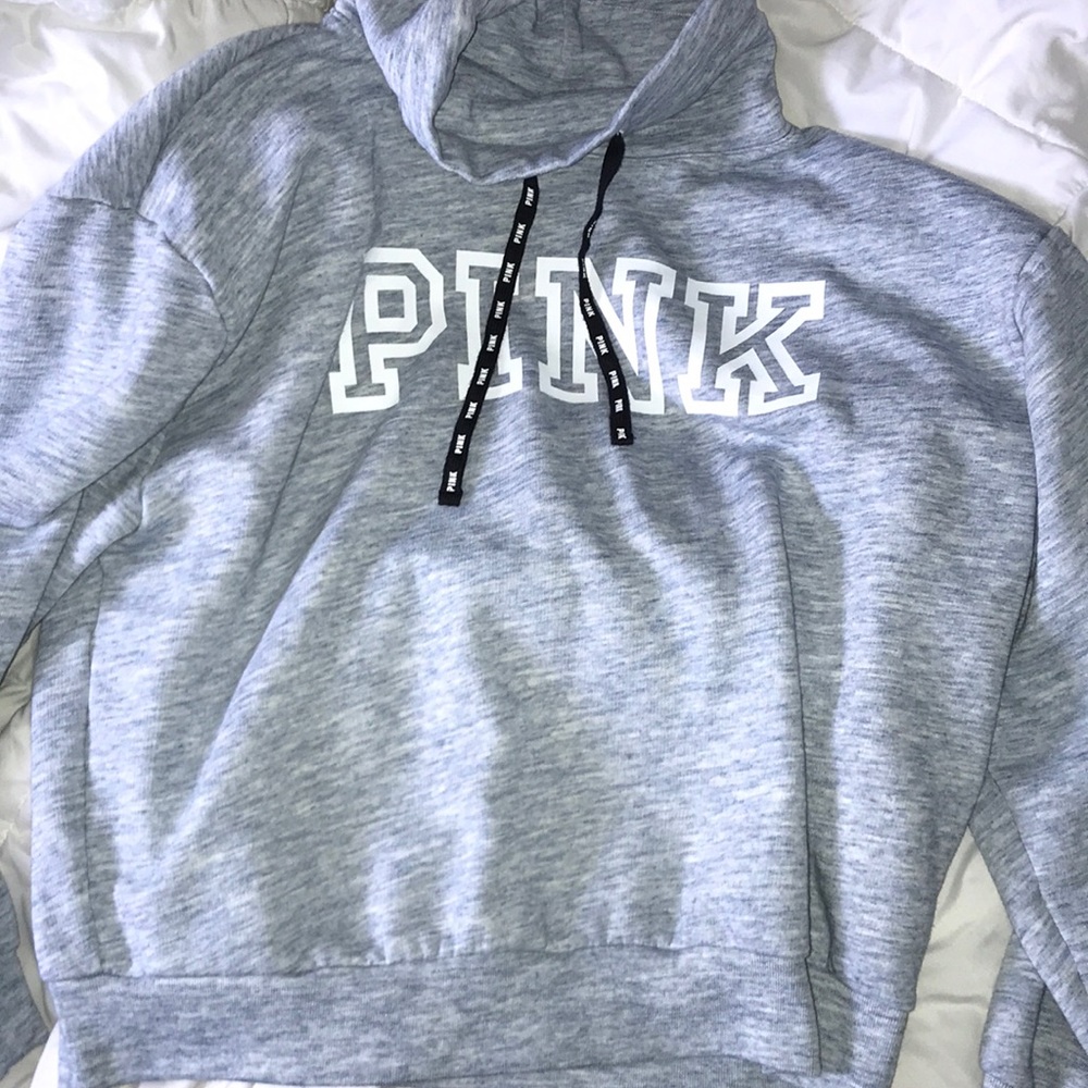 PINK pull over